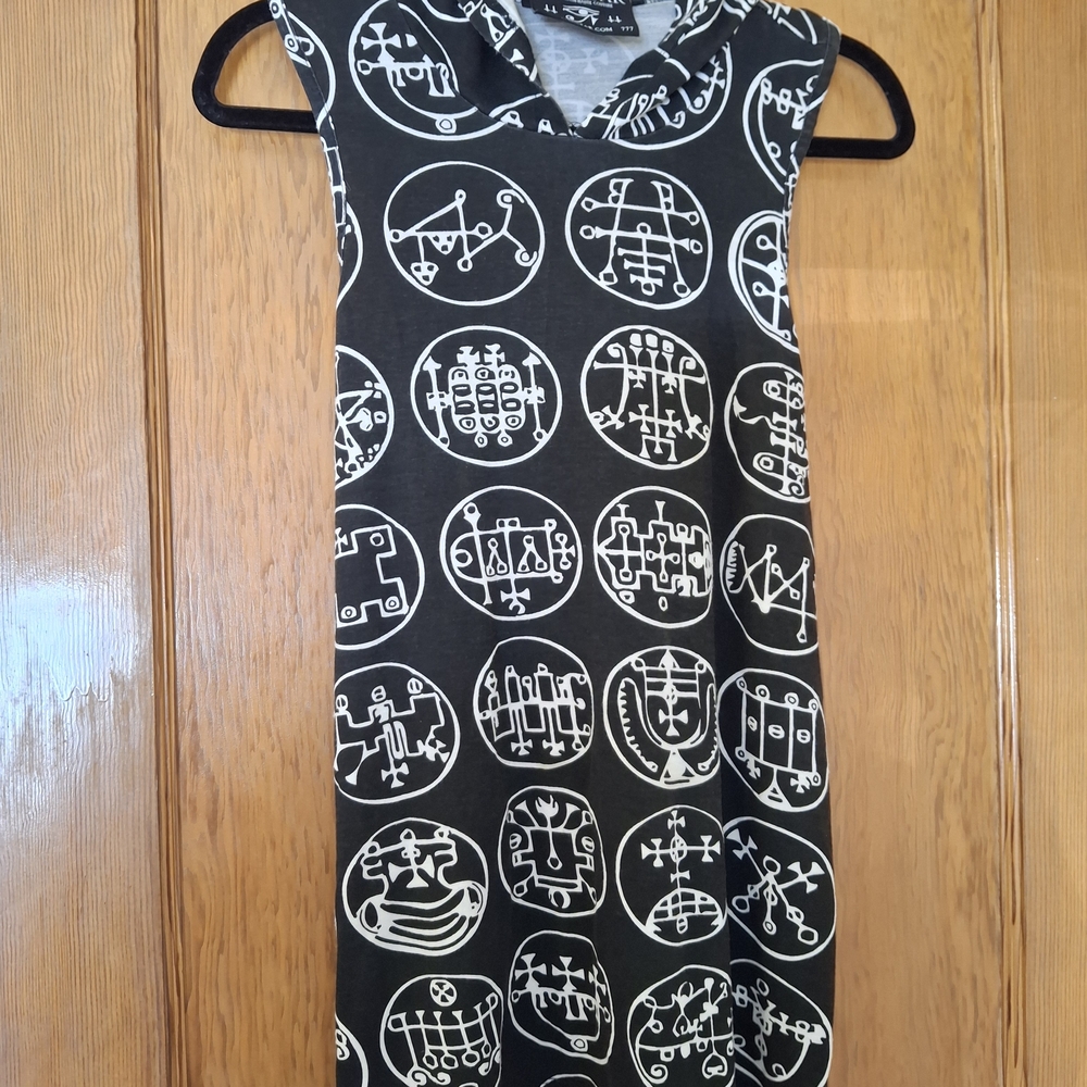 Killstar Black and White Symbolic Long Sleeveless Shirt